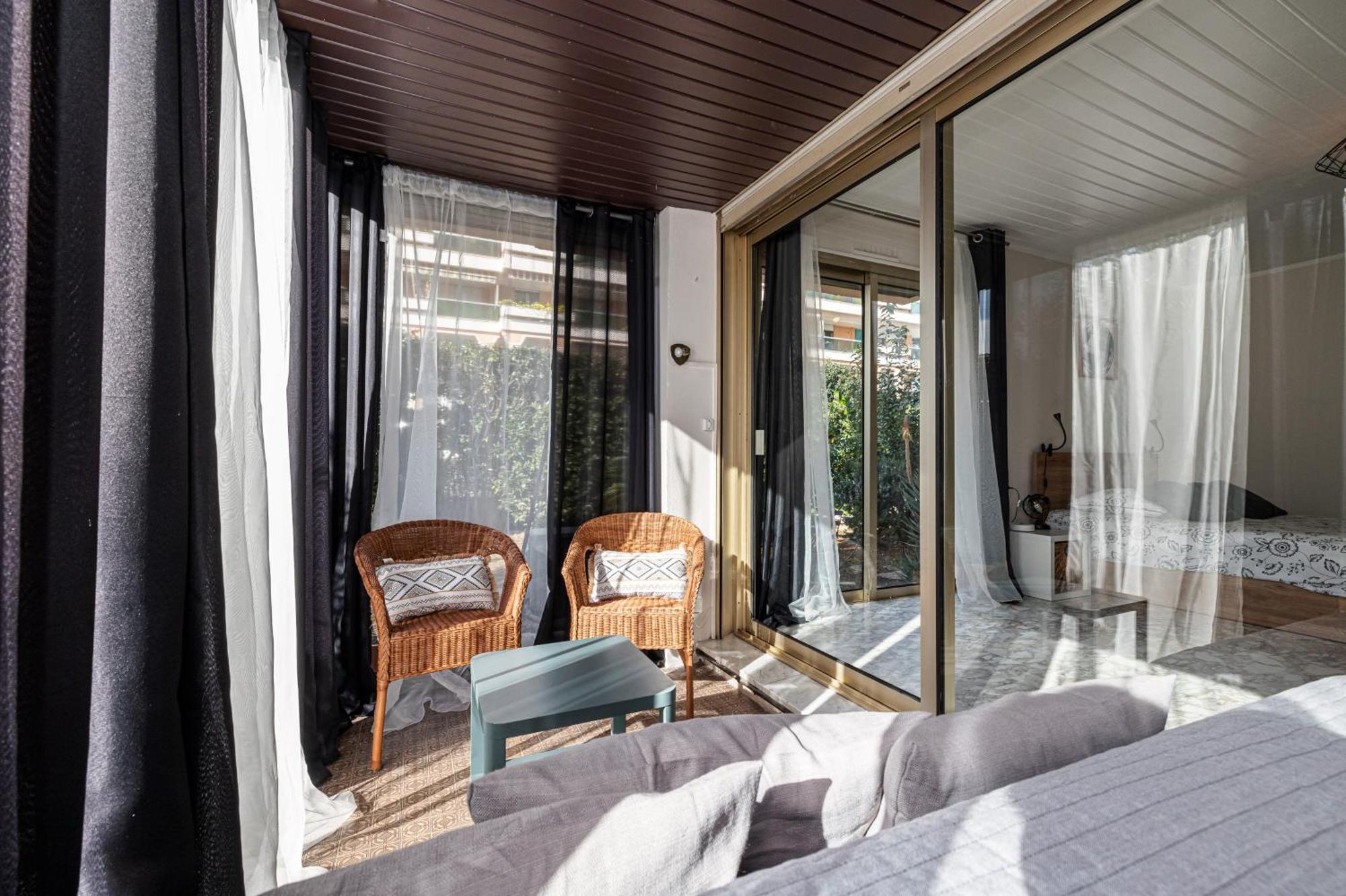 Le Globe Trotteur Apartamento Saint-Laurent-du-Var Exterior foto