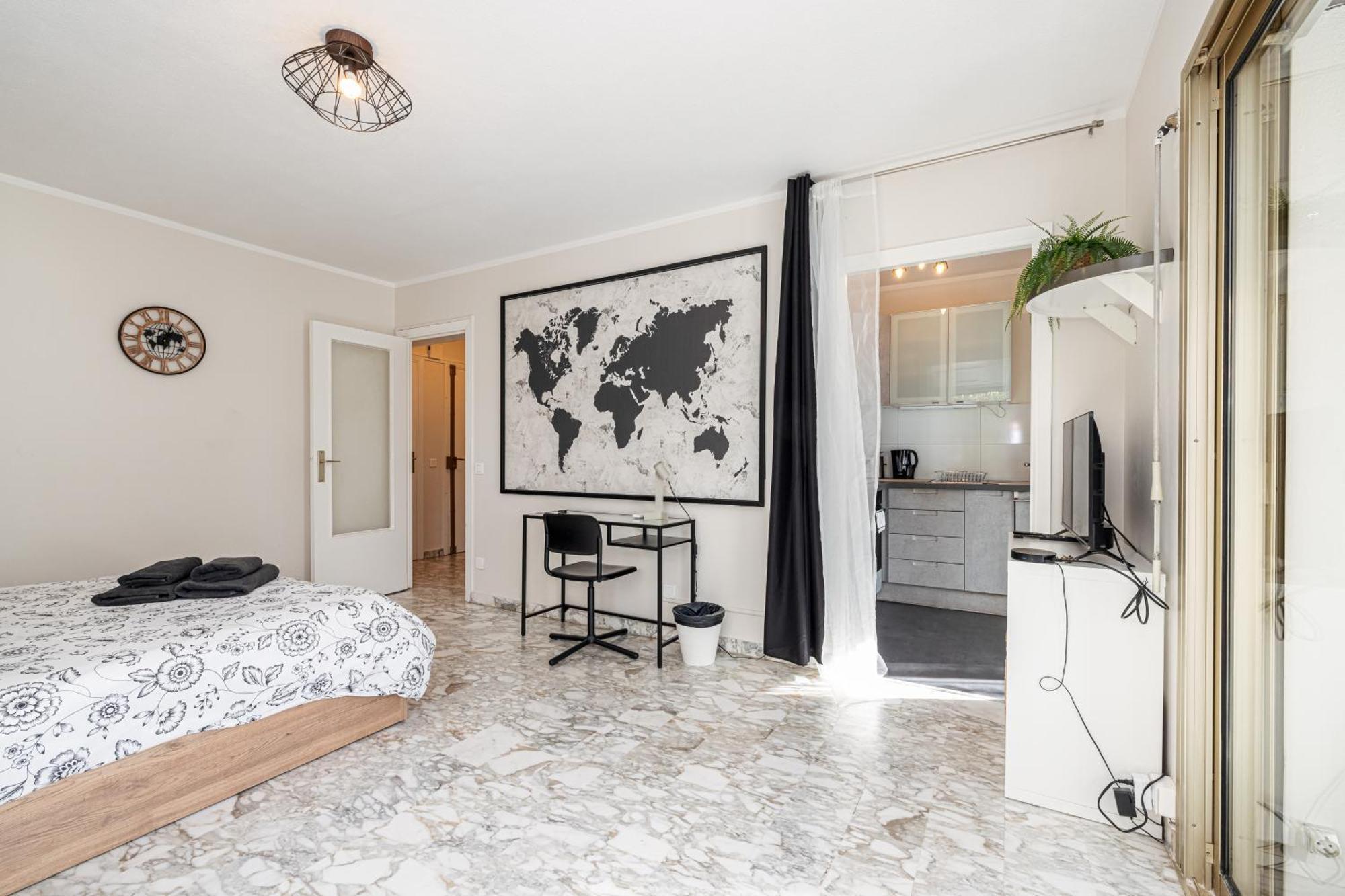 Le Globe Trotteur Apartamento Saint-Laurent-du-Var Exterior foto