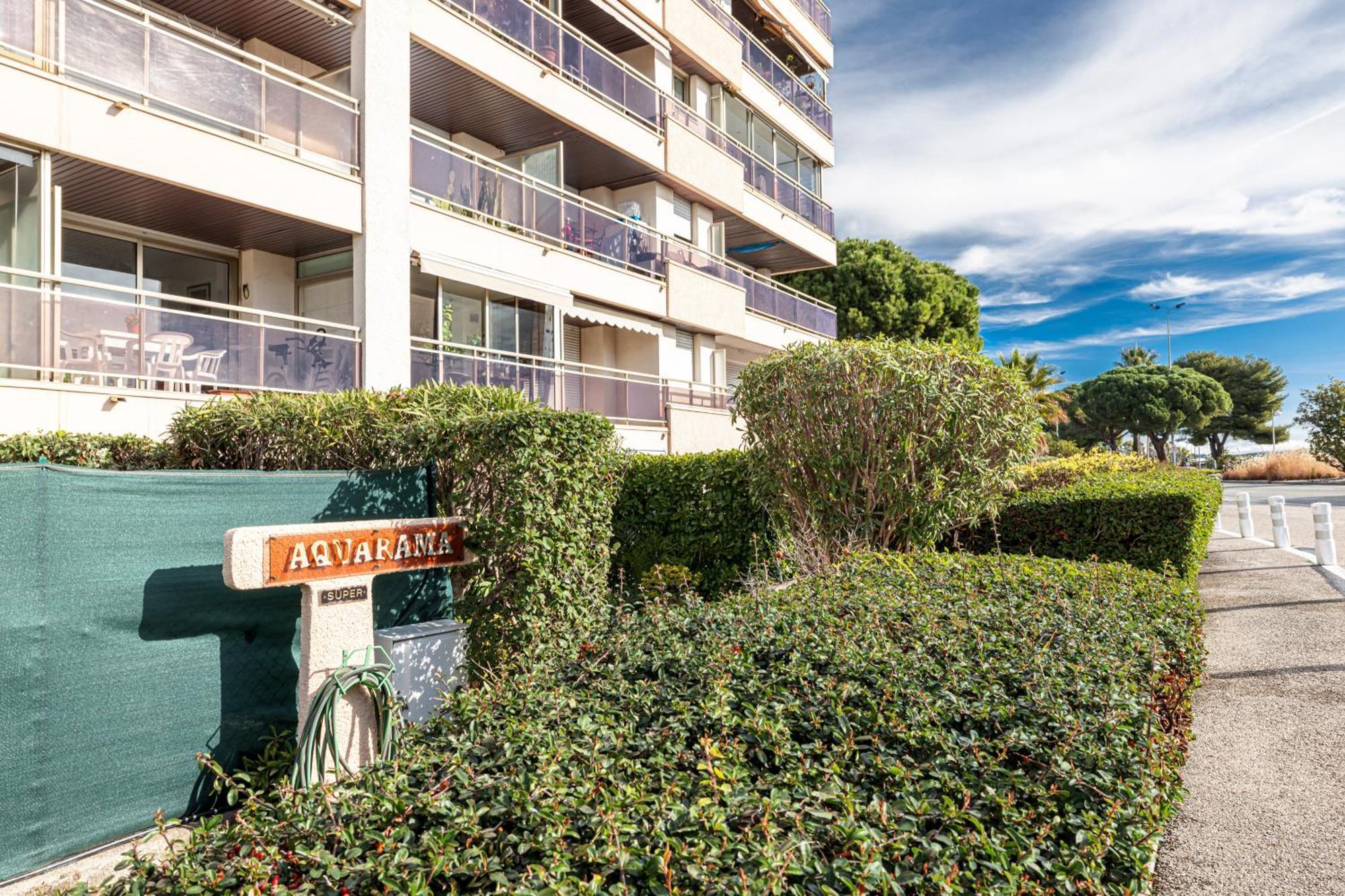 Le Globe Trotteur Apartamento Saint-Laurent-du-Var Exterior foto